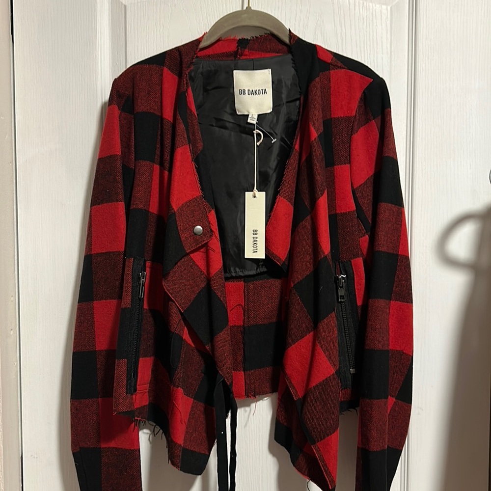BB Dakota brand new jacket red and black, buffalo print, crop style size large